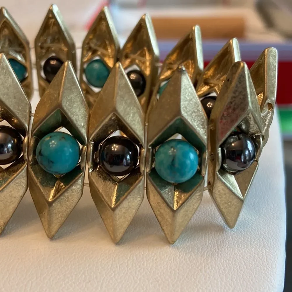 Cookie Lee NWT elastic Bracelet old gold color with genuine stones